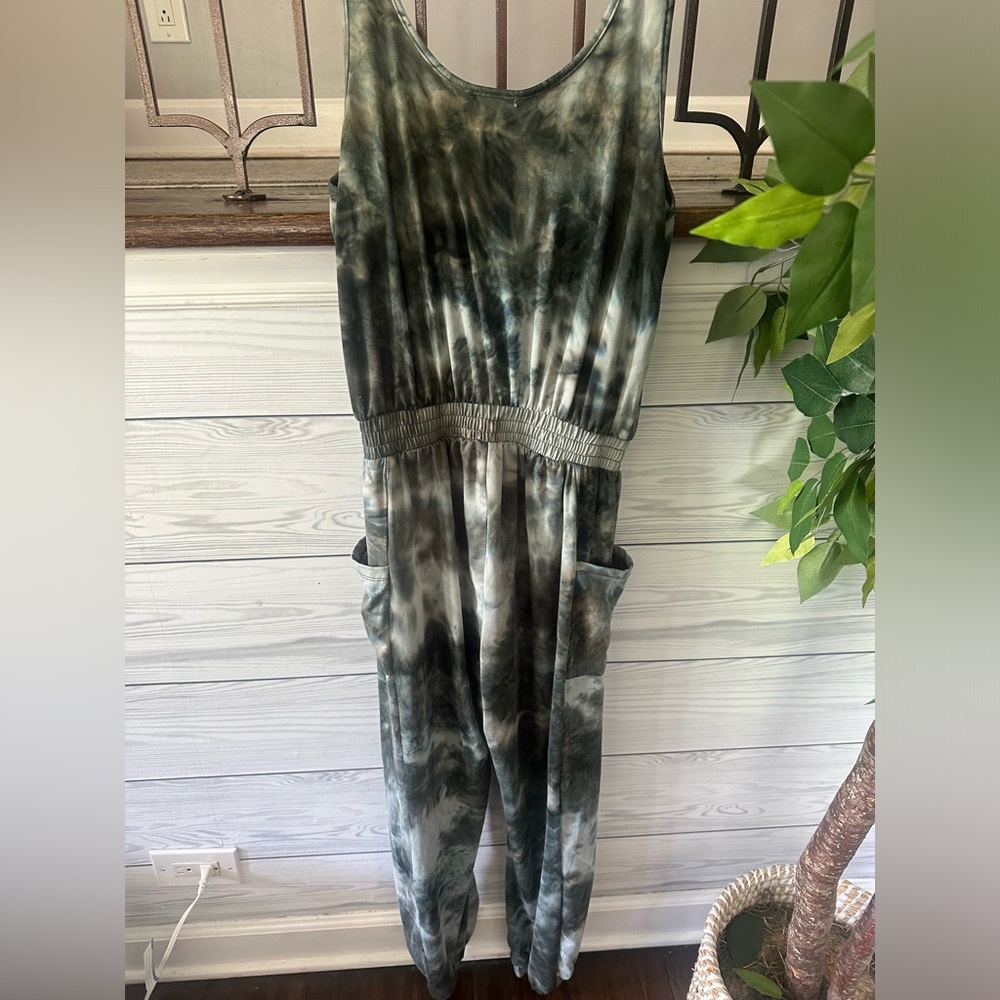 Tie dye Jumpsuit Small - Picture 4 of 4